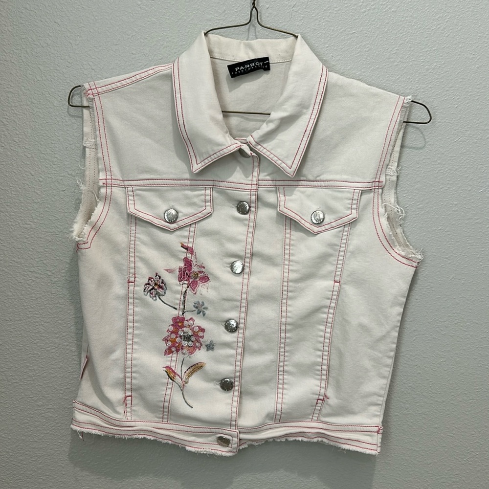 Cute white denim vest